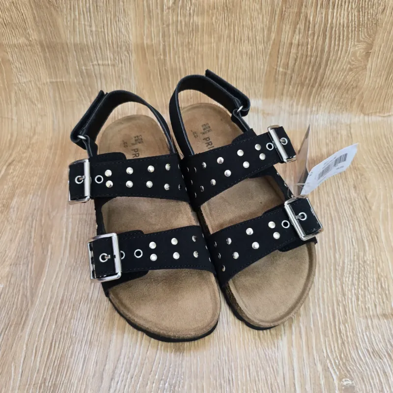 Sandalias Prácticas Negras con Tachuelas