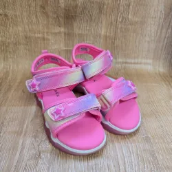 Sandalias tornasol con detalle de Estrella