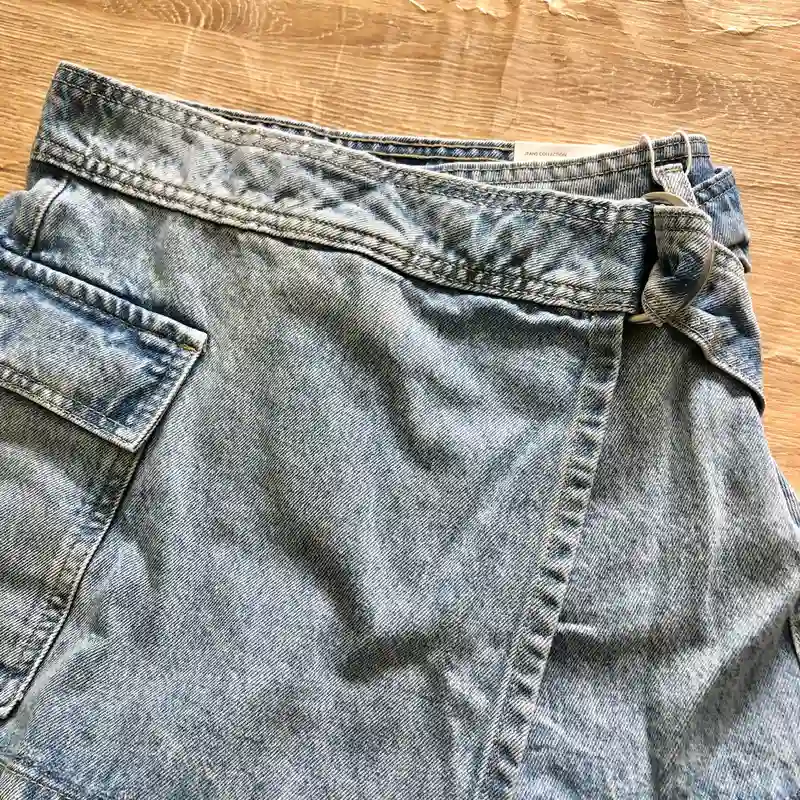 Saya con cinto cruzado 