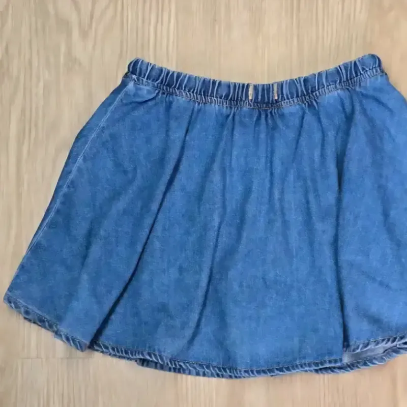 Saya Plisada Estilo Mezclilla
