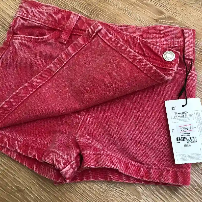 Saya short color rojo 