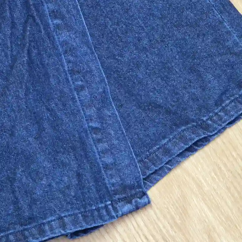 Saya short de mezclilla con lazo