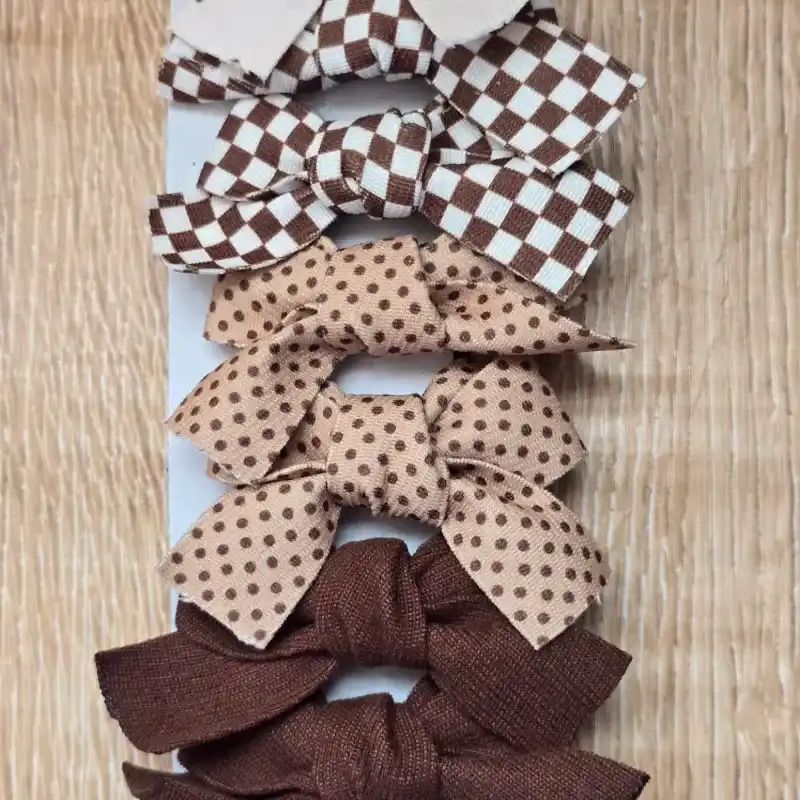 Set de 10 lazos variados color Nude