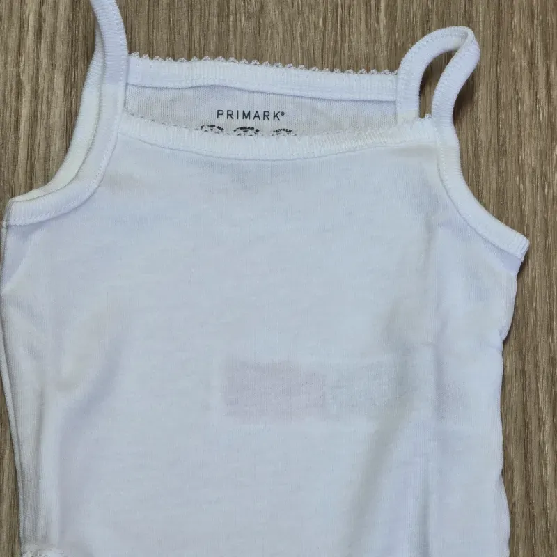 Set de 5 Bodys Blancos de Tirantes