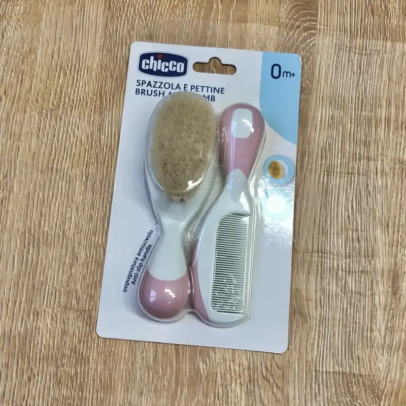 Set de peine y cepillo color rosado 