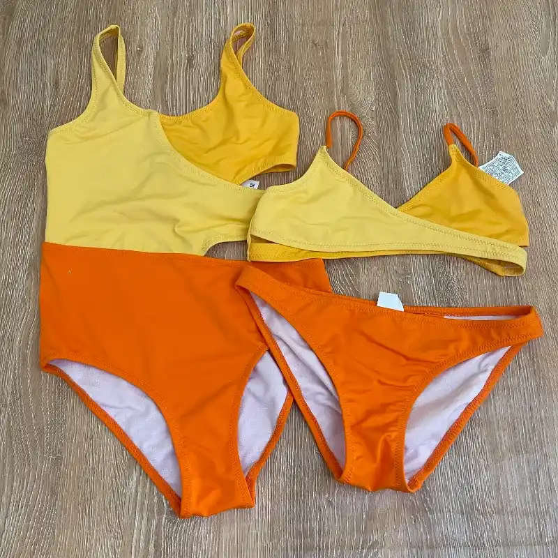 Set de trusa y bikini Zara color naranja 