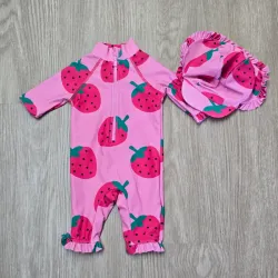 Set de Trusa y Gorra de Fresitas