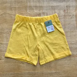 Short amarillo 