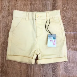 Short color amarillo 