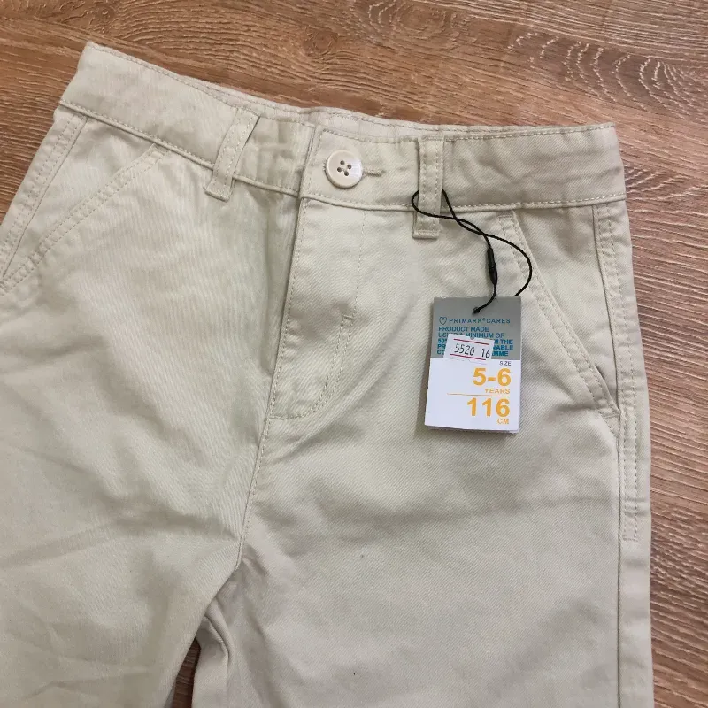 Short color crema 