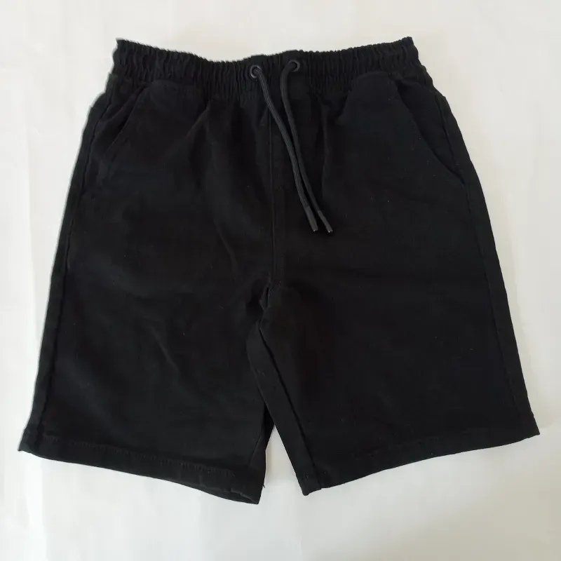 Short de mezclilla color negro 