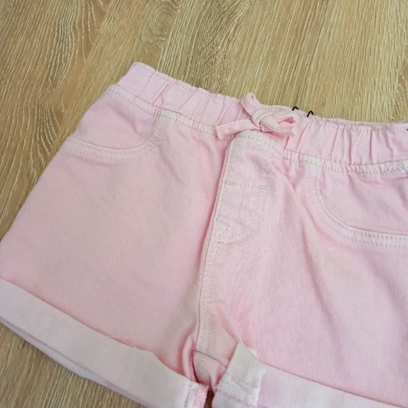 Short color rosado
