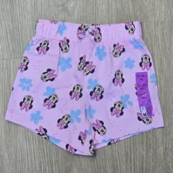 Short color rosado de Minnie con flores