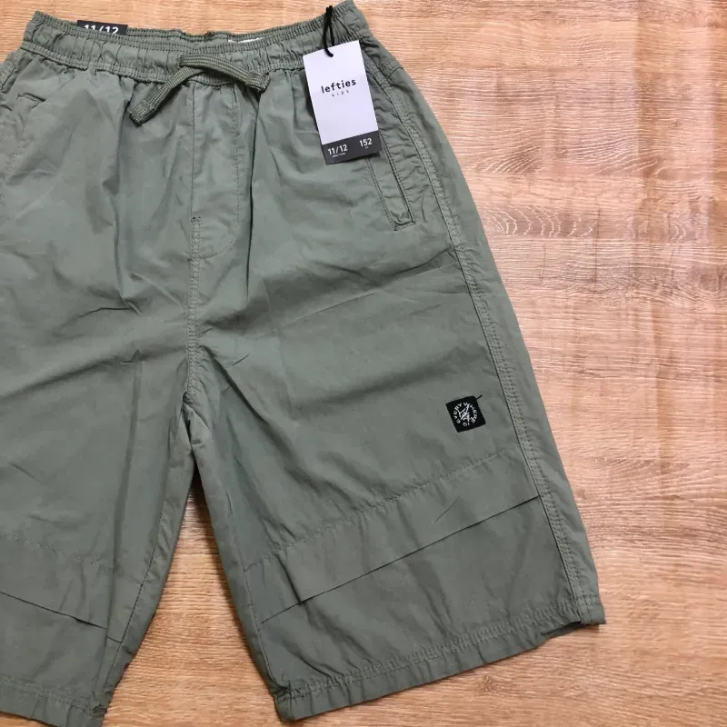 Short color verde