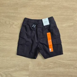 Short cuatro puertas color negro