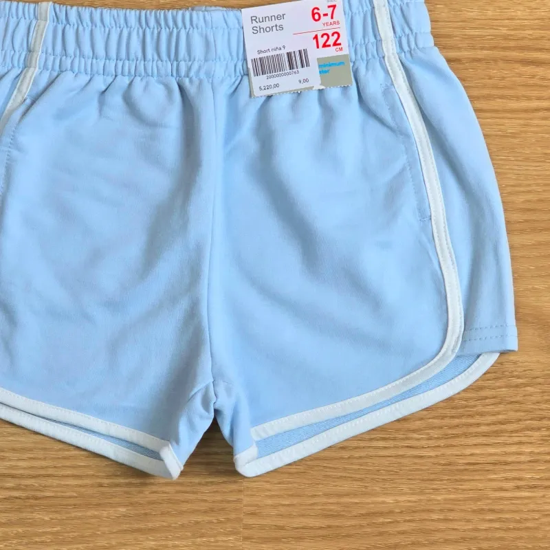 Short de felpa color azul cielo deportivo