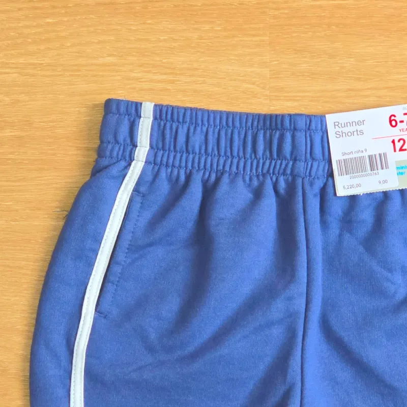 Short de felpa color azul deportivo
