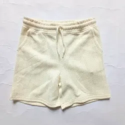 Short de felpa color crema 