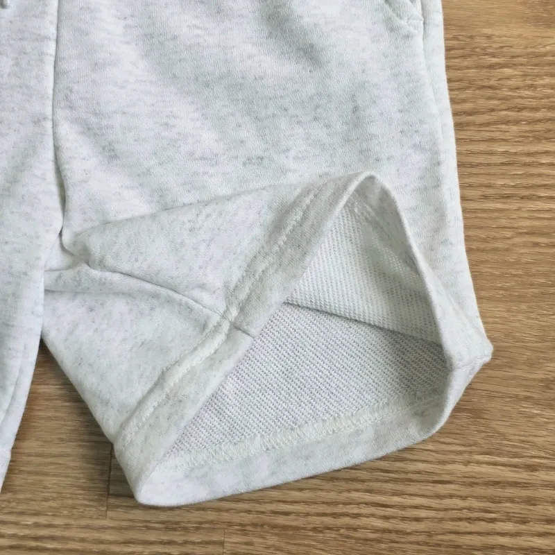Short de Felpa color gris