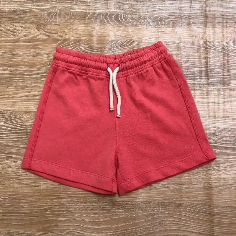 Short de felpa color salmón 