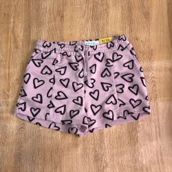 Short de felpa con corazones