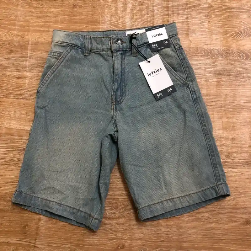 Short de mezclilla 