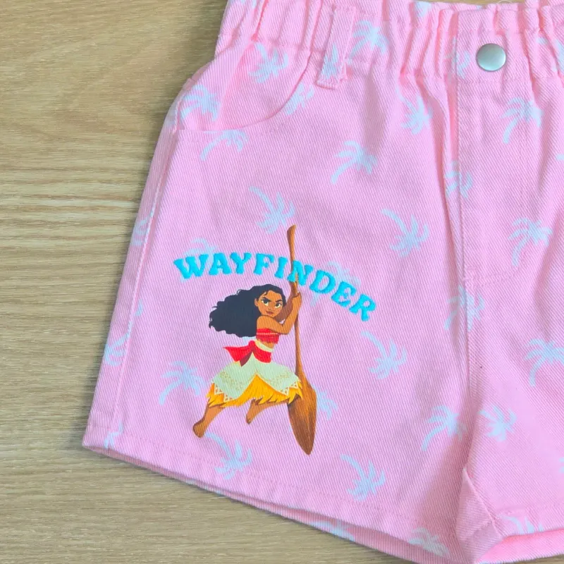 Short de mezclilla color rosa de Moana