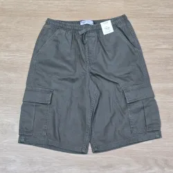 Short de Mezclilla con bolsillos color verde oliva