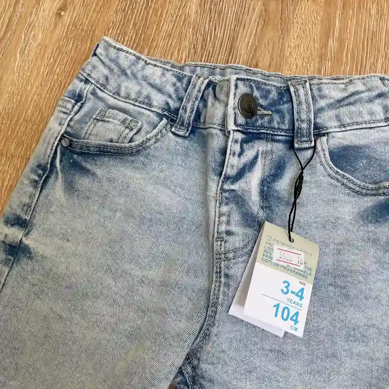 Short de mezclilla 