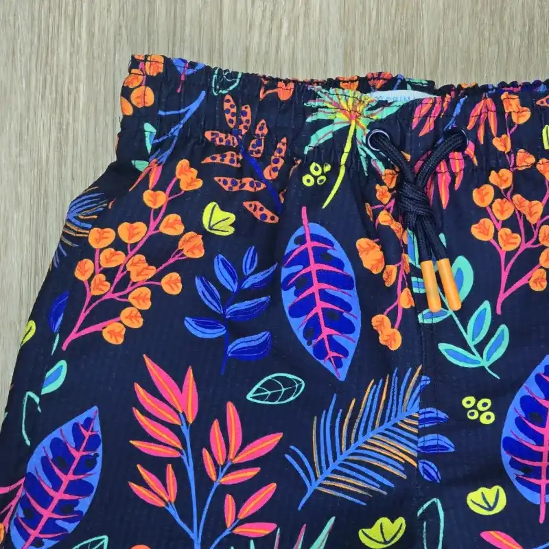 Short de Nailon color Azul con Flores