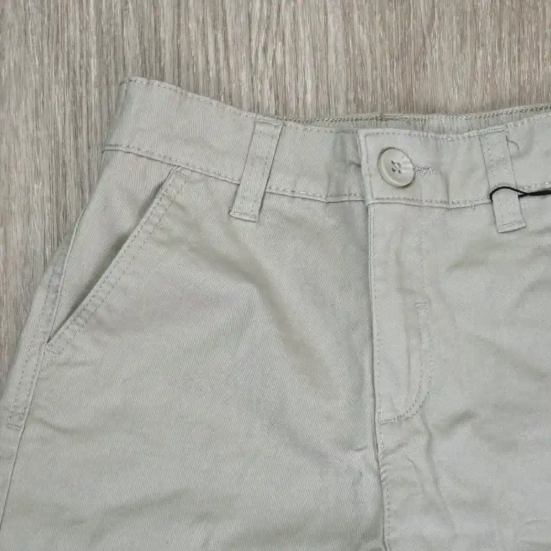 Short de Tela color Beich