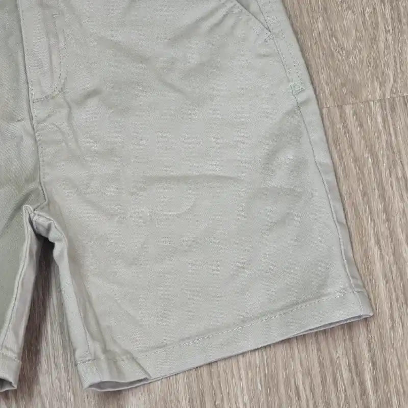 Short de Tela color Beich