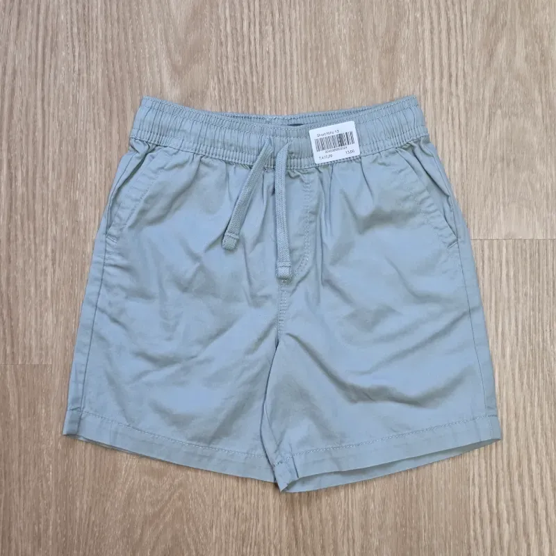 Short de tela color claro