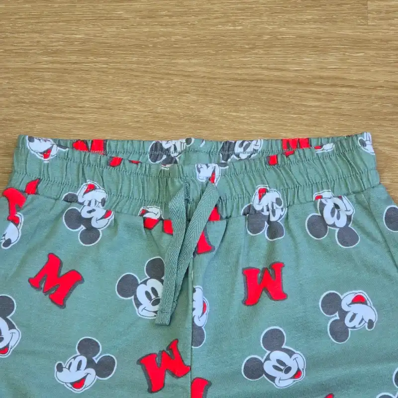 Short de Tela verde Mickey