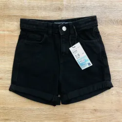 Short de tiro alto color negro 