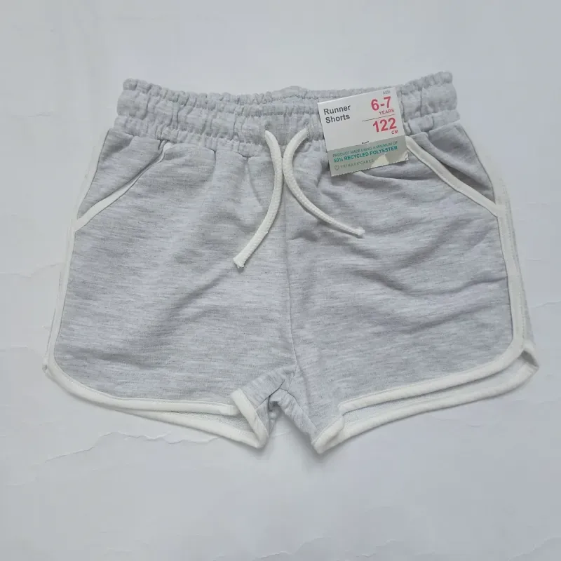 Short deportivo color gris