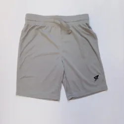 Short deportivo color gris