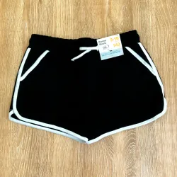 Short deportivo color negro 