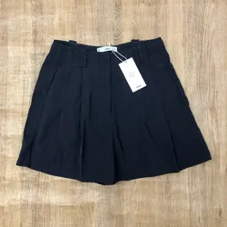 Short Mango color azul oscuro