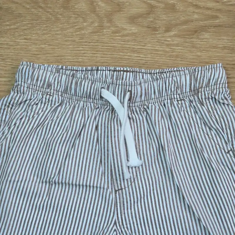 Short rayas Carmelita