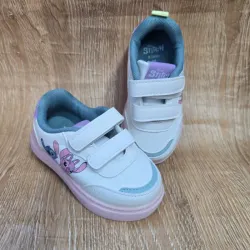 Tenis blancos de Stich y Angel