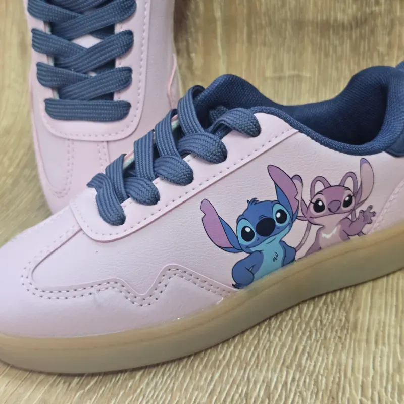 Tenis de Angel & Stich color rosa