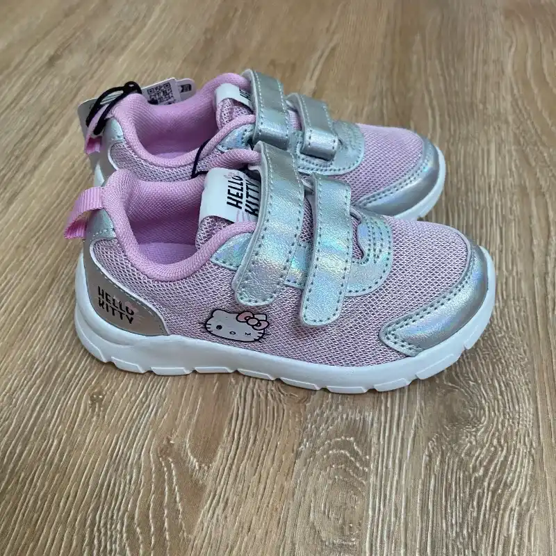Tenis de Hello Kitty 
