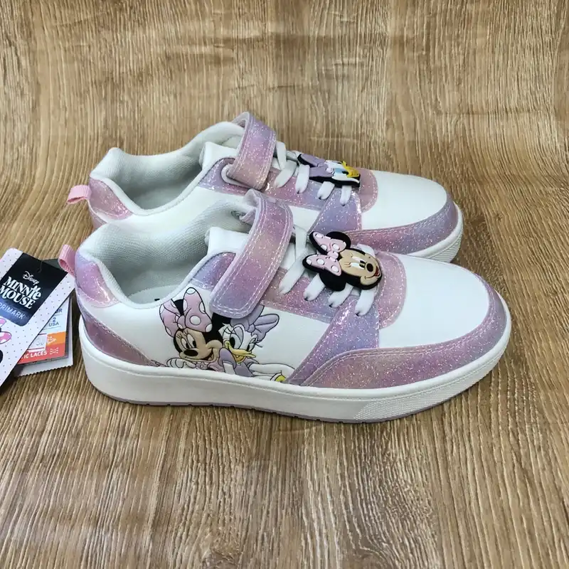 Tenis de Minnie y Daysi color rosado 