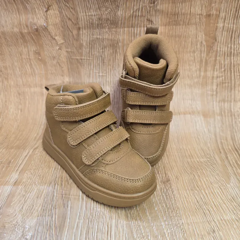 Tenis Estilo Botas color Carmelita de Peguetas