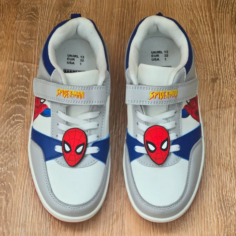 Tenis Gris Spiderman