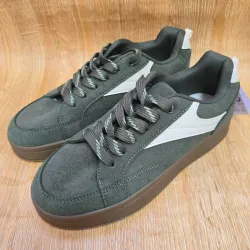 Tenis Verdes c/ suela Carmelita
