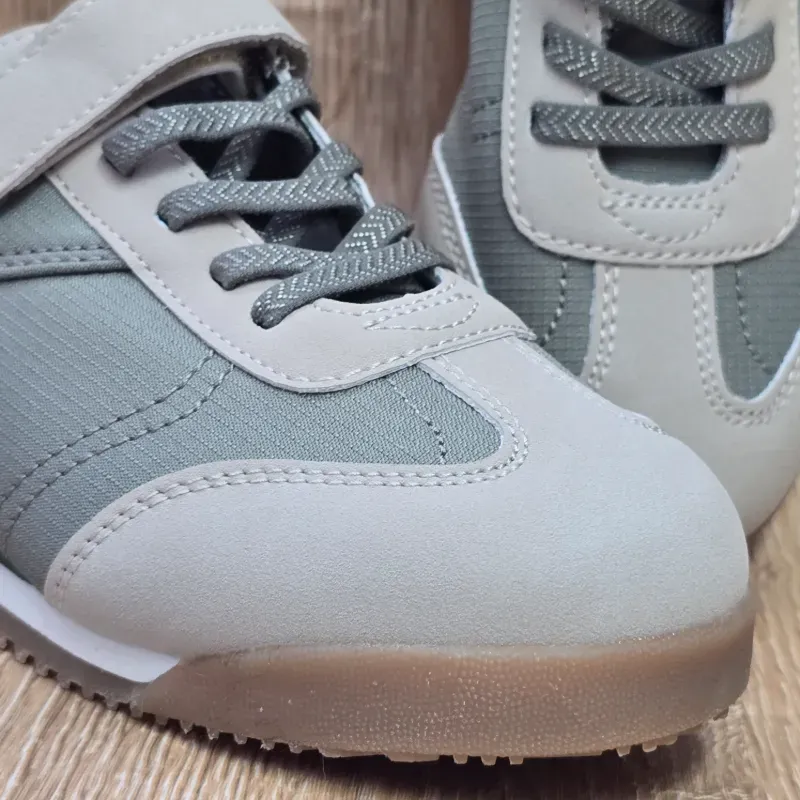 Tenis Verdes y Beich de Peguetas