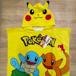 Toalla con gorro de Pikachu 