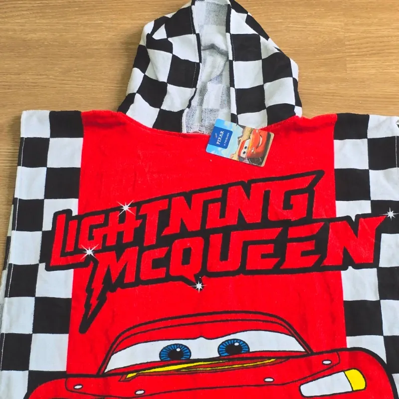 Toalla con gorro del Rayo McQueen
